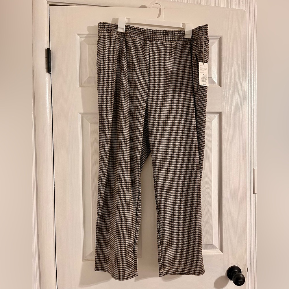 a new day work trouser new with tags.